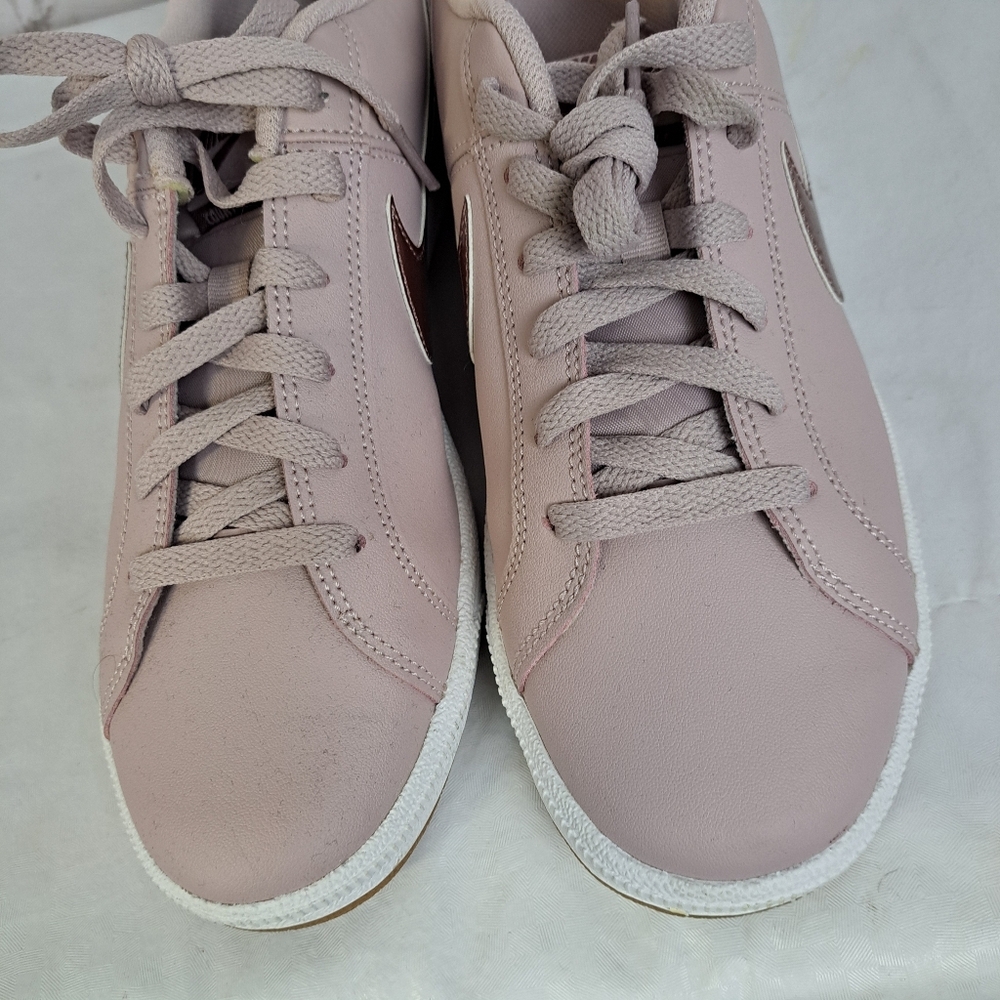 Nike Women's Court Royale 'Smokey Mauve' Tennis sneakers - Picture 5 of 11